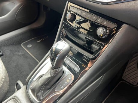 Vauxhall Astra SRI S/S 17