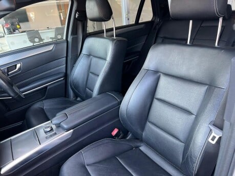 Mercedes-Benz E Class E350 BLUETEC AMG NIGHT ED PREMIUM PLUS 19