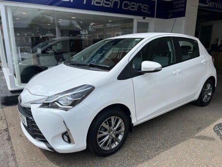Toyota Yaris 1.0 VVT-i Icon Euro 6 5dr 2