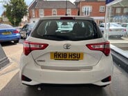Toyota Yaris 1.0 VVT-i Icon Euro 6 5dr 5