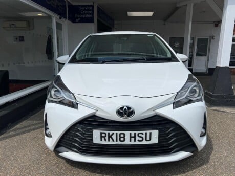 Toyota Yaris 1.0 VVT-i Icon Euro 6 5dr 9