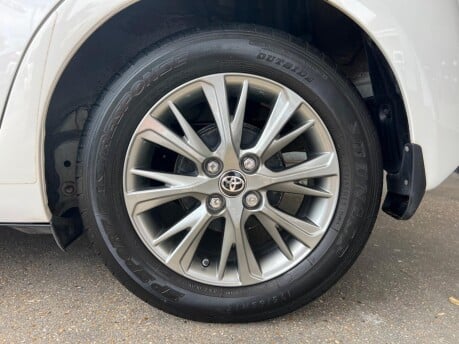Toyota Yaris 1.0 VVT-i Icon Euro 6 5dr 11