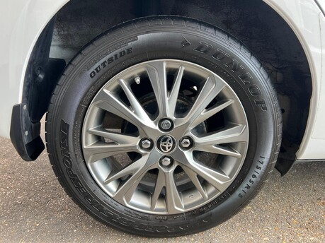 Toyota Yaris 1.0 VVT-i Icon Euro 6 5dr 12