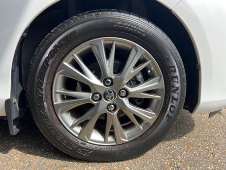 Toyota Yaris 1.0 VVT-i Icon Euro 6 5dr 13