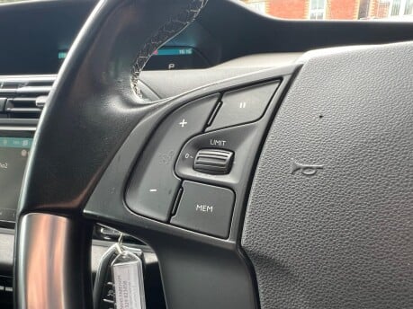 Citroen Grand C4 Picasso BLUEHDI FLAIR S/S EAT6 26