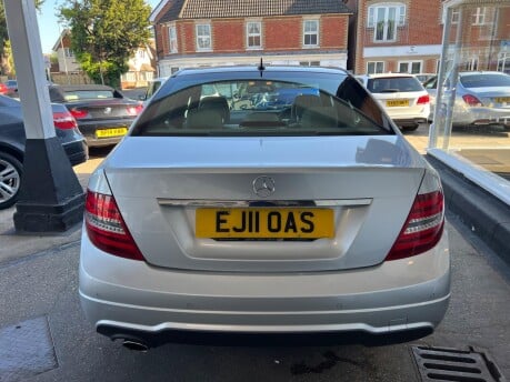 Mercedes-Benz C Class C220 CDI BLUEEFFICIENCY SPORT 5