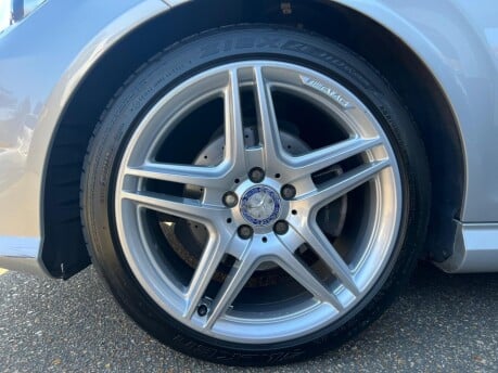 Mercedes-Benz C Class C220 CDI BLUEEFFICIENCY SPORT 10