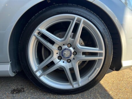 Mercedes-Benz C Class C220 CDI BLUEEFFICIENCY SPORT 11