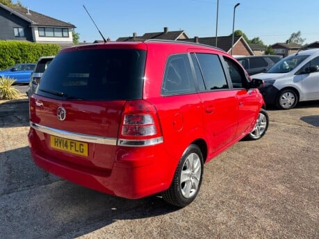 Vauxhall Zafira 1.8 16V Exclusiv Euro 5 5dr 7 Seats 9