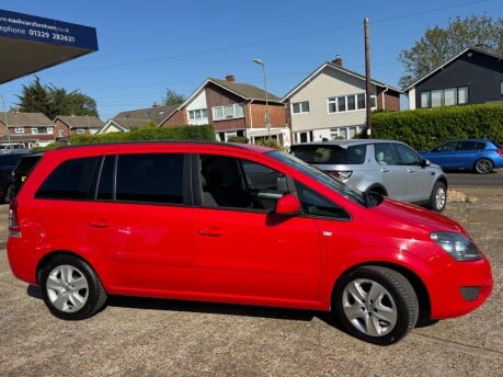 Vauxhall Zafira 1.8 16V Exclusiv Euro 5 5dr 7 Seats 12