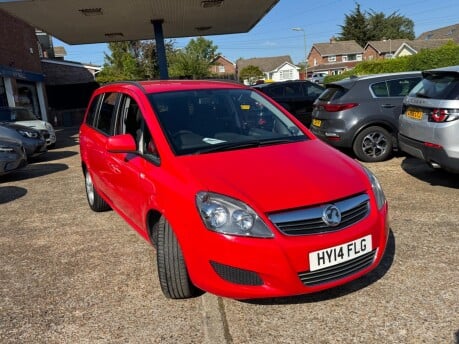 Vauxhall Zafira 1.8 16V Exclusiv Euro 5 5dr 7 Seats 14
