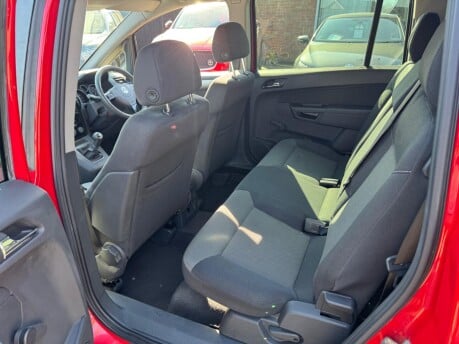 Vauxhall Zafira 1.8 16V Exclusiv Euro 5 5dr 7 Seats 18