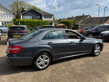 Mercedes-Benz E Class E250 CDI BLUEEFFICIENCY AVANTGARDE 8
