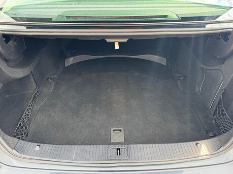 Mercedes-Benz E Class E250 CDI BLUEEFFICIENCY AVANTGARDE 17