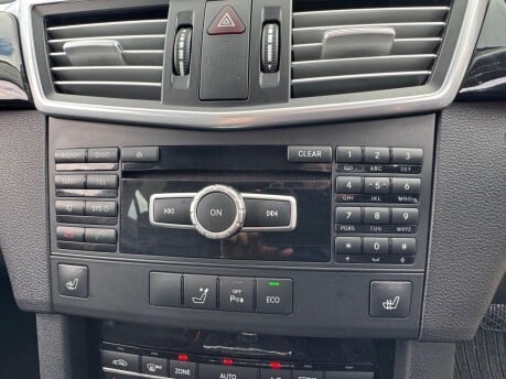 Mercedes-Benz E Class E250 CDI BLUEEFFICIENCY AVANTGARDE 28