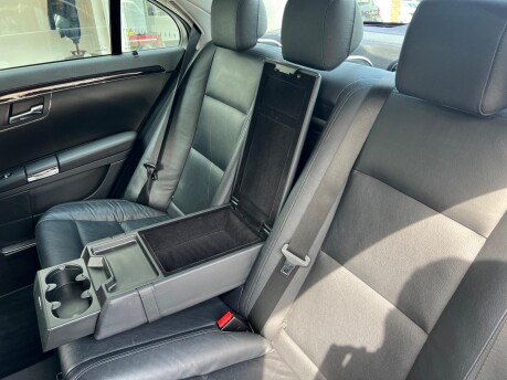 Mercedes-Benz S Class S350 BLUETEC 19