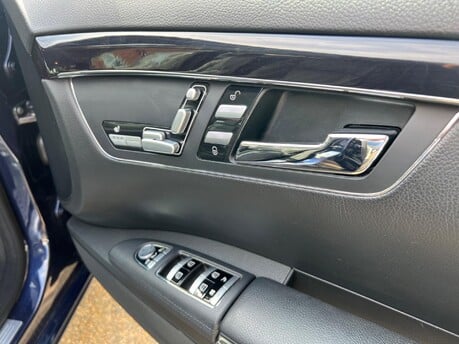 Mercedes-Benz S Class S350 BLUETEC 22