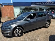 Volkswagen Golf 35.8kWh e-Golf Auto 5dr 3