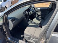 Volkswagen Golf 35.8kWh e-Golf Auto 5dr 14