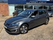 Volkswagen Golf 35.8kWh e-Golf Auto 5dr 2
