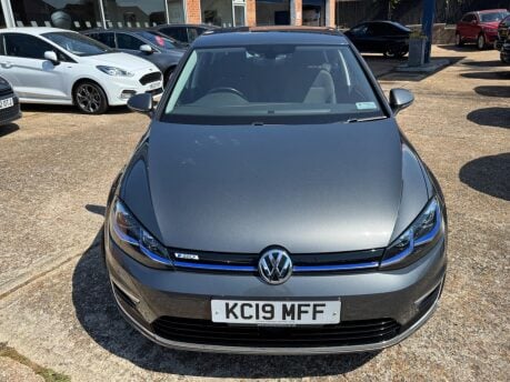 Volkswagen Golf 35.8kWh e-Golf Auto 5dr 13