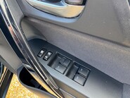 Toyota Auris 1.8 VVT-h Design CVT Euro 6 (s/s) 5dr (Safety Sense) 23