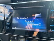 Toyota Auris 1.8 VVT-h Design CVT Euro 6 (s/s) 5dr (Safety Sense) 30