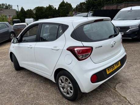 Hyundai i10 1.0 SE Euro 6 5dr 5