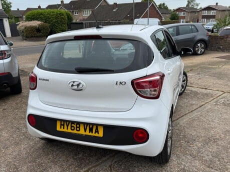 Hyundai i10 1.0 SE Euro 6 5dr 8