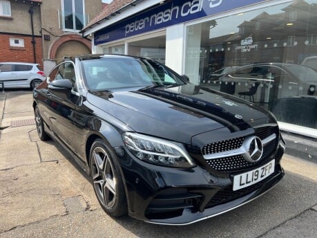 Mercedes-Benz C Class C 300 AMG LINE 4