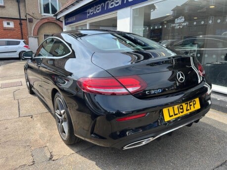 Mercedes-Benz C Class C 300 AMG LINE 8