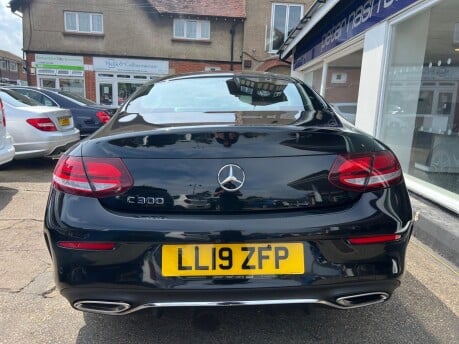 Mercedes-Benz C Class C 300 AMG LINE 9