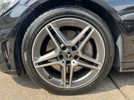 Mercedes-Benz C Class C 300 AMG LINE 13