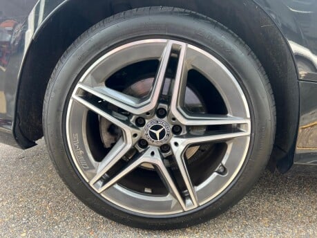 Mercedes-Benz C Class C 300 AMG LINE 15