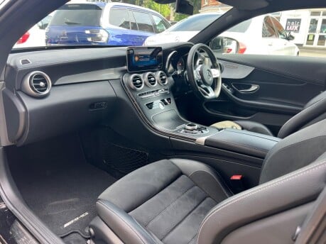 Mercedes-Benz C Class C 300 AMG LINE 18