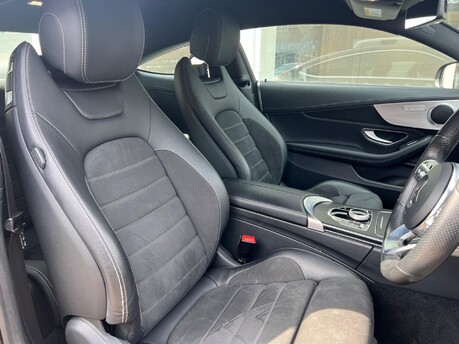 Mercedes-Benz C Class C 300 AMG LINE 22
