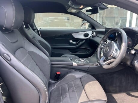 Mercedes-Benz C Class C 300 AMG LINE 23