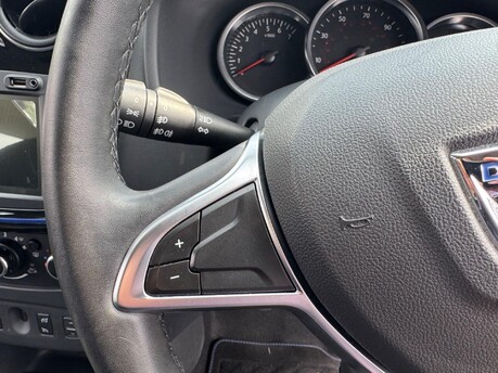 Dacia Sandero Stepway SE TWENTY TCE 27