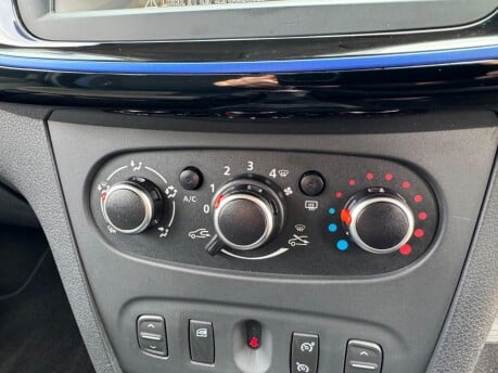 Dacia Sandero Stepway SE TWENTY TCE 36