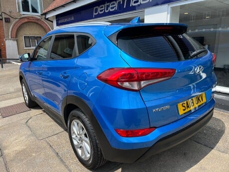 Hyundai TUCSON GDI SE NAV BLUE DRIVE 2