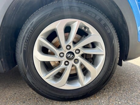 Hyundai TUCSON GDI SE NAV BLUE DRIVE 5