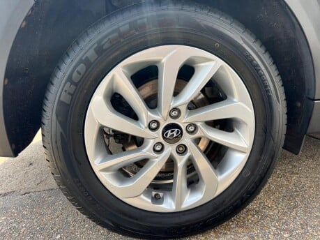 Hyundai TUCSON GDI SE NAV BLUE DRIVE 6