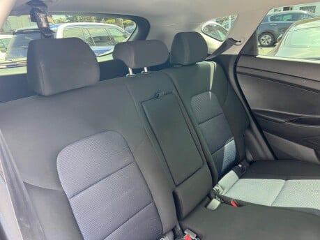 Hyundai TUCSON GDI SE NAV BLUE DRIVE 17