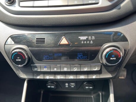 Hyundai TUCSON GDI SE NAV BLUE DRIVE 27