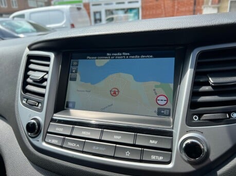 Hyundai TUCSON GDI SE NAV BLUE DRIVE 30