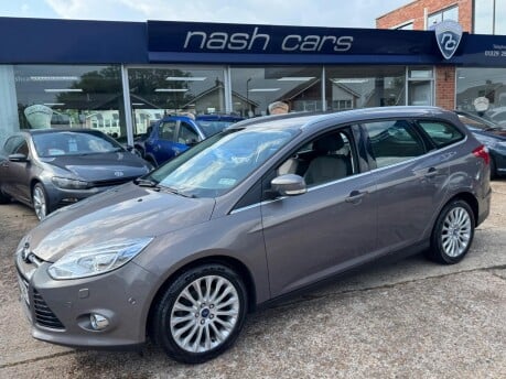 Ford Focus 1.6T EcoBoost Titanium X Euro 5 (s/s) 5dr 2