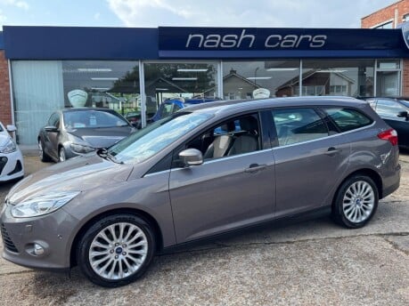 Ford Focus 1.6T EcoBoost Titanium X Euro 5 (s/s) 5dr 3