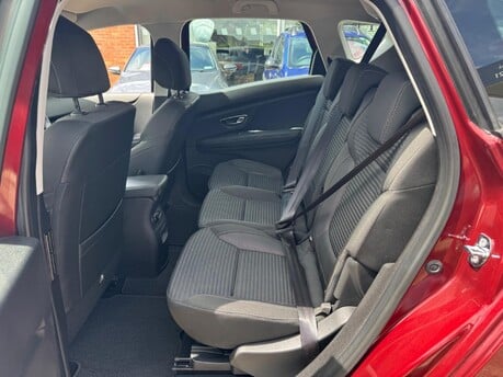 Renault Scenic 1.3 TCe Dynamique Nav Euro 6 (s/s) 5dr 17