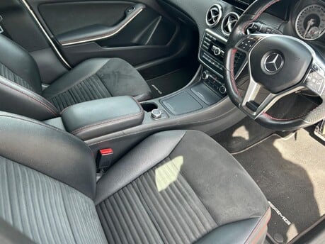 Mercedes-Benz A Class 2.1 C220 CDI BlueEfficiency Sport G-Tronic+ Euro 5 (s/s) 4dr 21