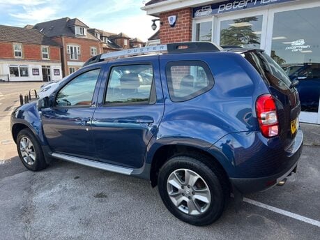 Dacia Duster 1.2 TCe Laureate 4WD Euro 6 (s/s) 5dr 4